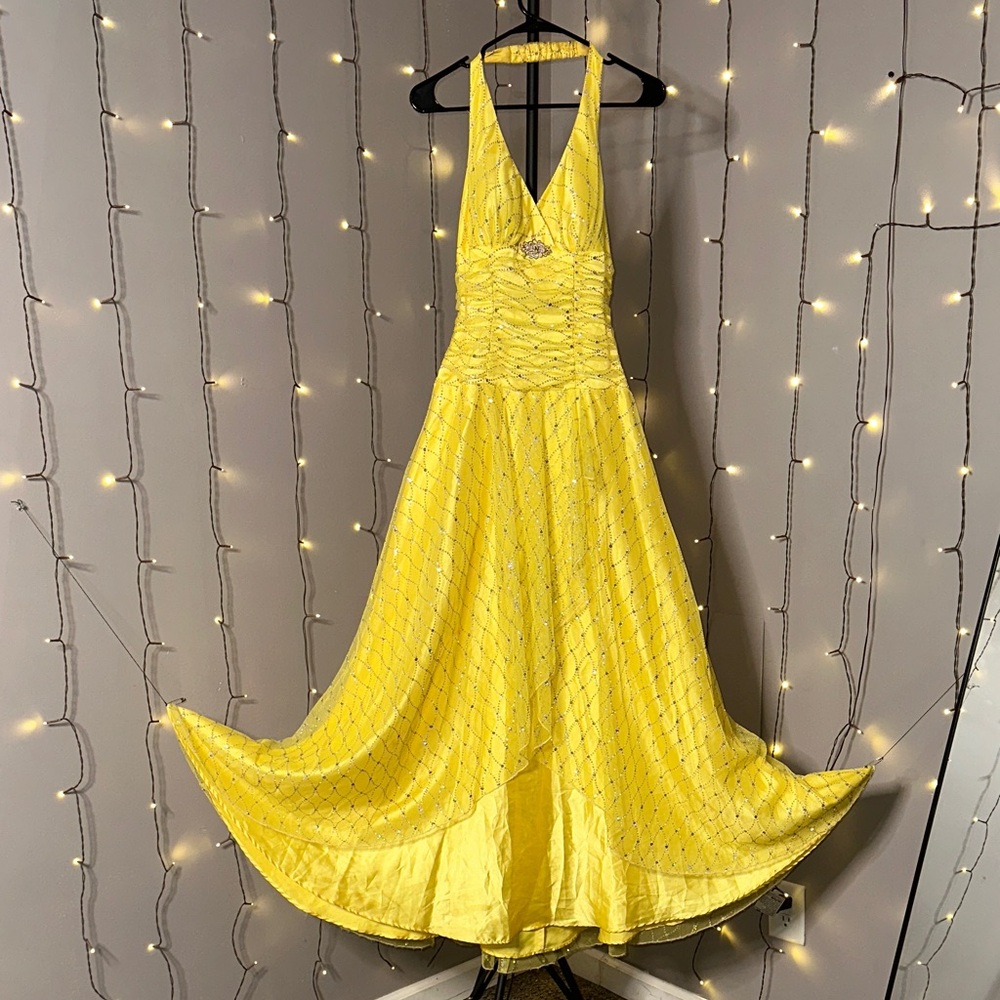 Stunning Yellow Halter Prom Dress